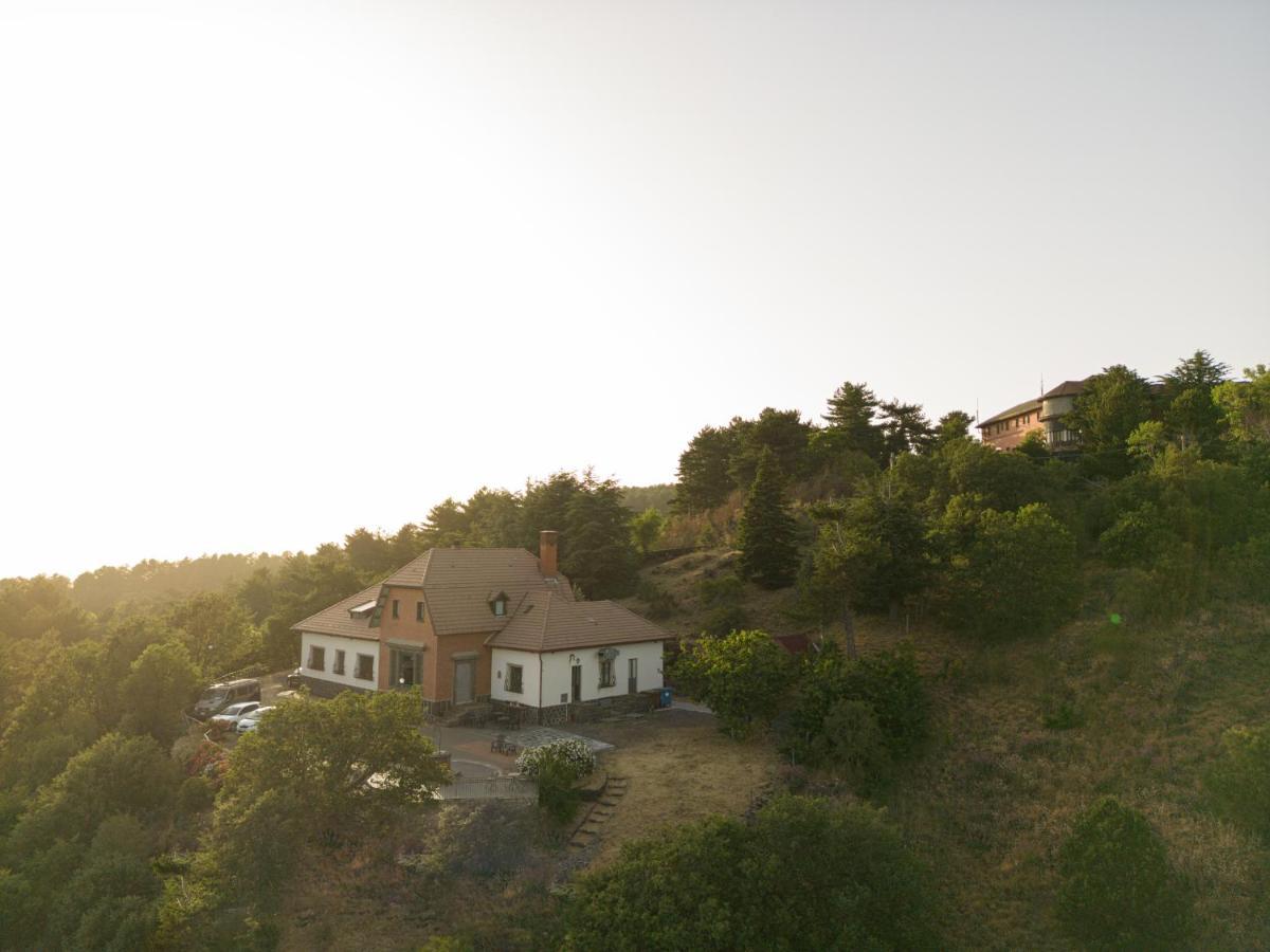 Hotel Villa Dorata Nicolosi Esterno foto