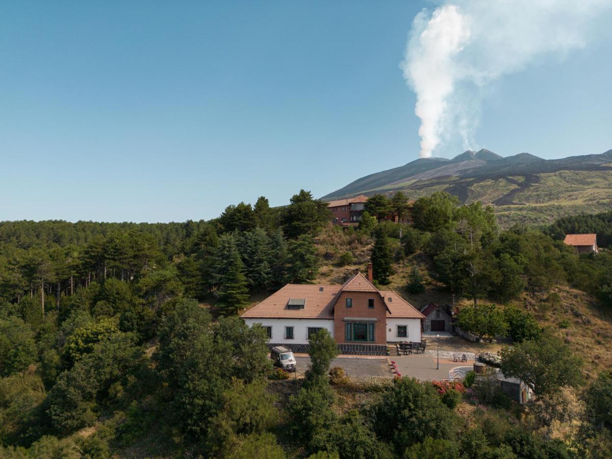 Hotel Villa Dorata Nicolosi Esterno foto