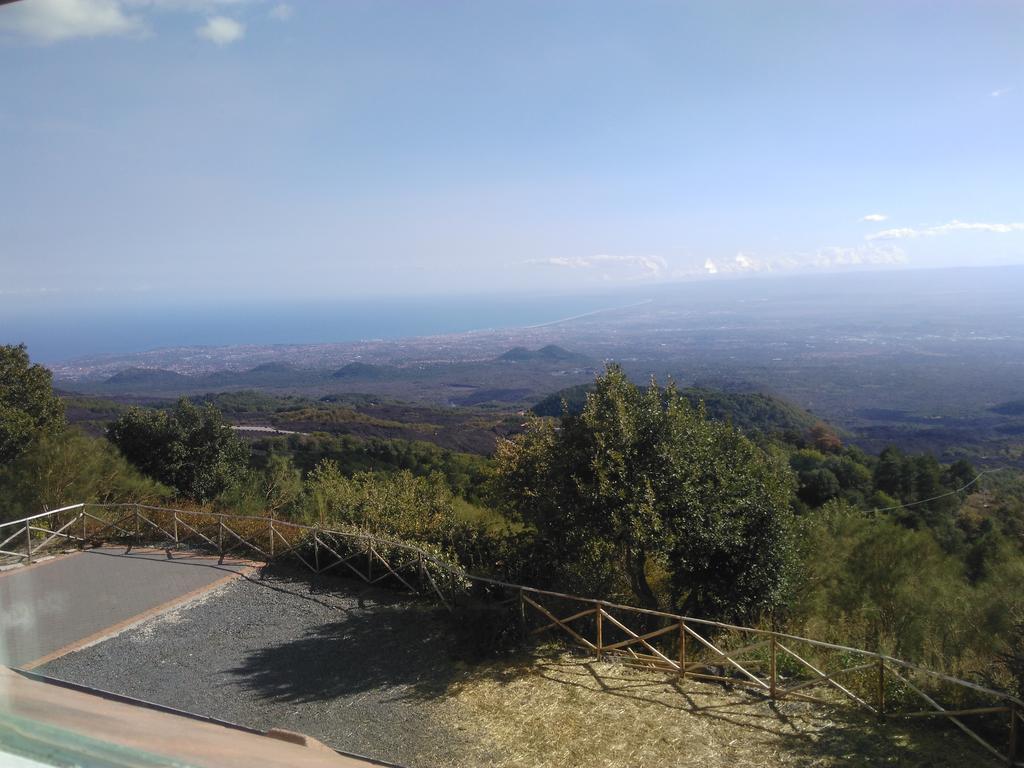 Hotel Villa Dorata Nicolosi Esterno foto